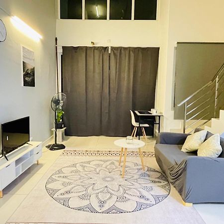 Minimalist Loft2 Decentrum Wifinetflix Kajang Buitenkant foto
