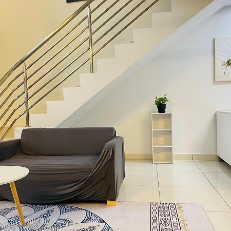 Minimalist Loft2 Decentrum Wifinetflix Kajang Buitenkant foto